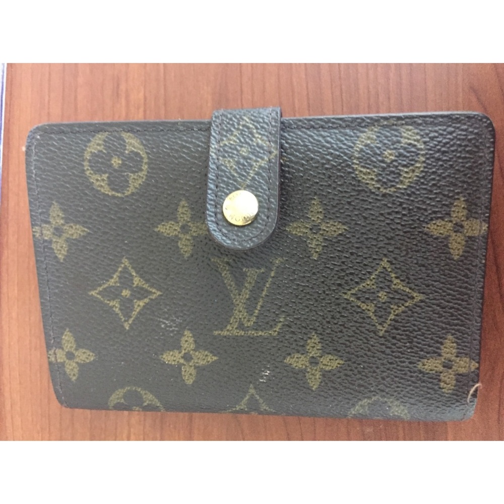 Authentic Louis Vuitton Billfold Wallet